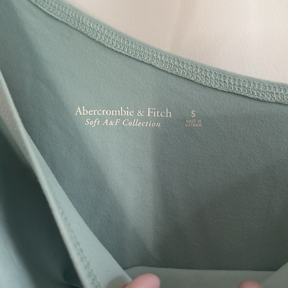 Abercrombie Asymmetrical Seamless Bodysuit - Picture 3 of 3